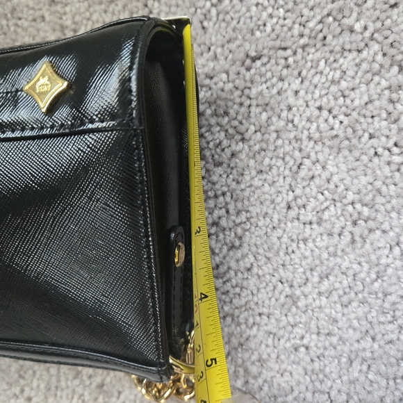 MCM Chain Shoulder Bag - Picture 17 of 17